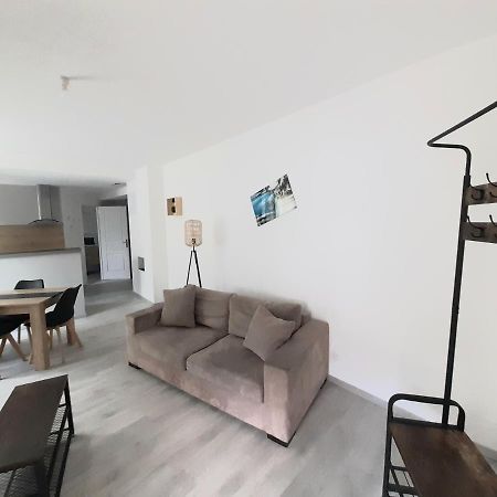 Ferienwohnung Le Travers Joigny Exterior foto