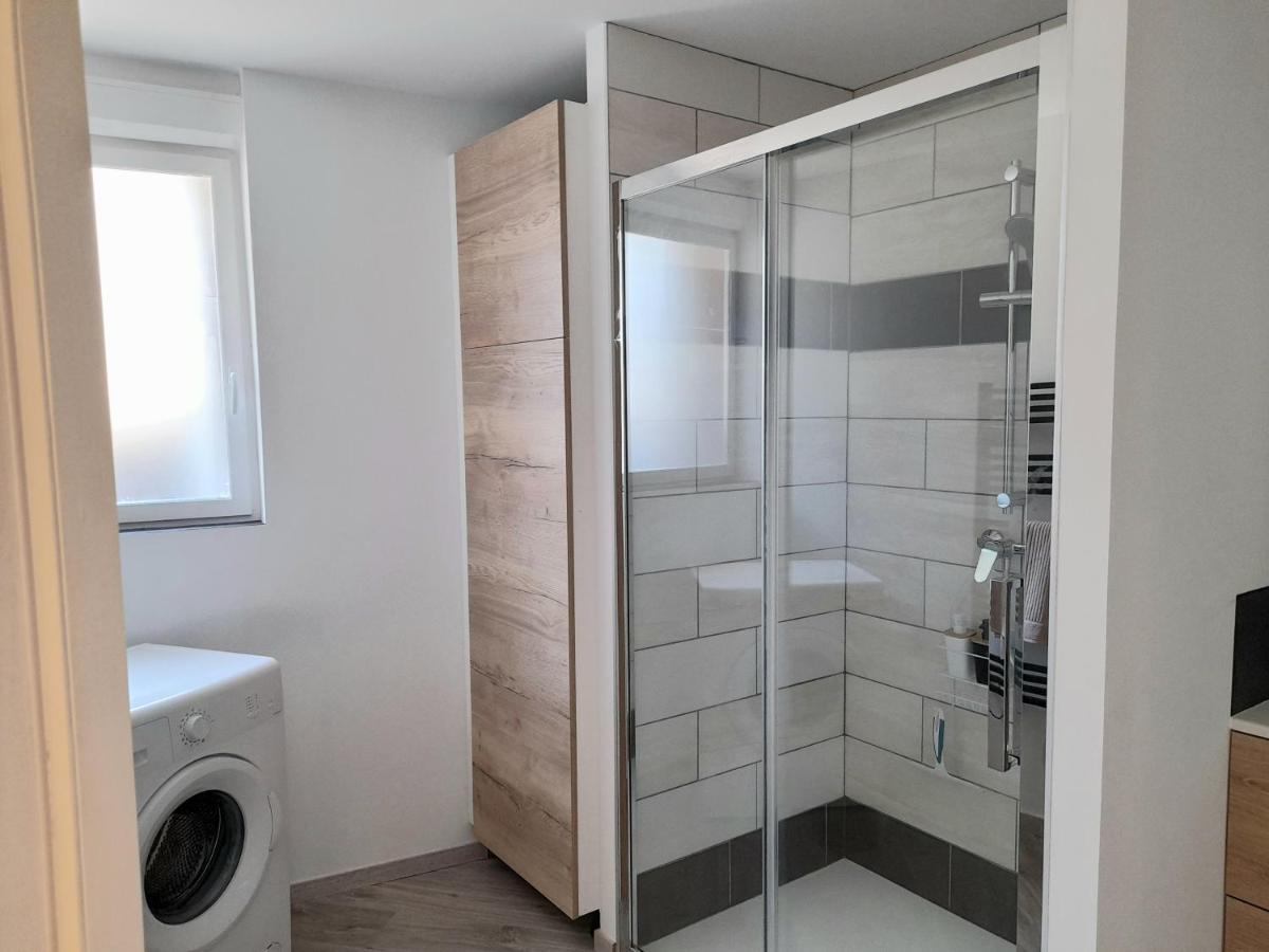 Ferienwohnung Le Travers Joigny Exterior foto