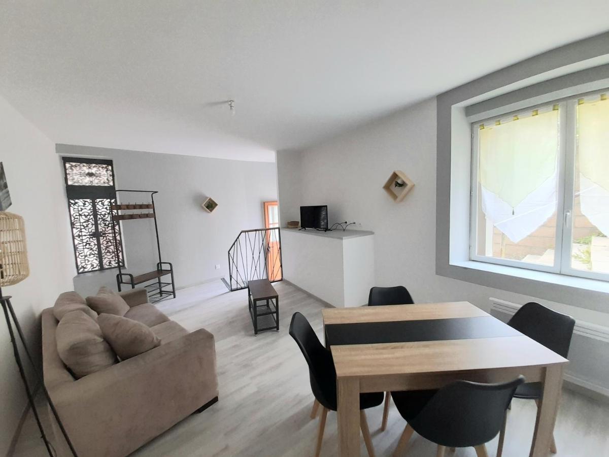 Ferienwohnung Le Travers Joigny Exterior foto